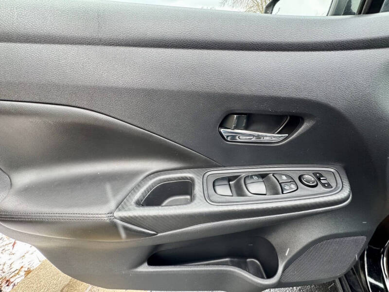 2020 Nissan Versa SV