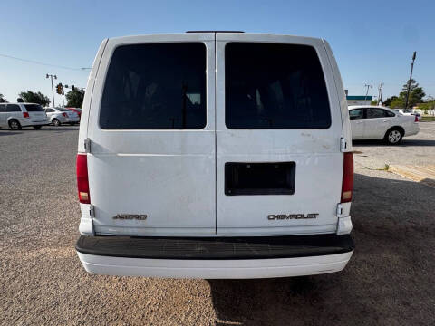 2003 Chevrolet Astro