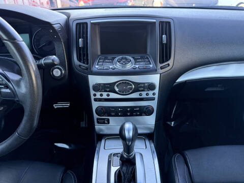 2013 Infiniti G37 Coupe x
