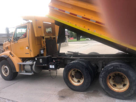 2005 Sterling LT7501