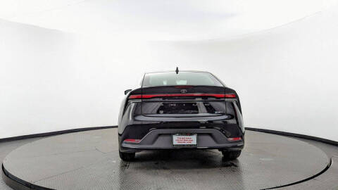 2024 Toyota Prius LE