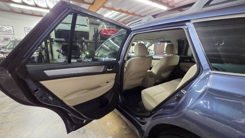 2017 Subaru Outback 2.5i Premium