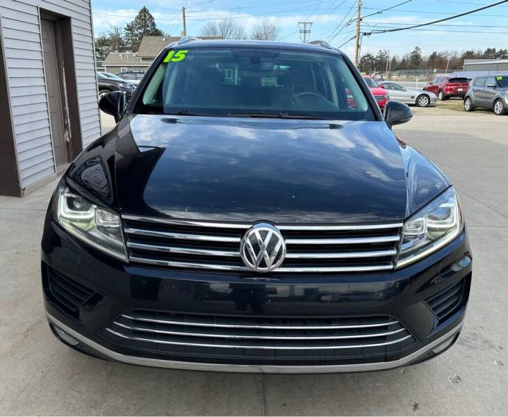 2015 Volkswagen Touareg for sale at Auto Import Specialist LLC in South Bend IN