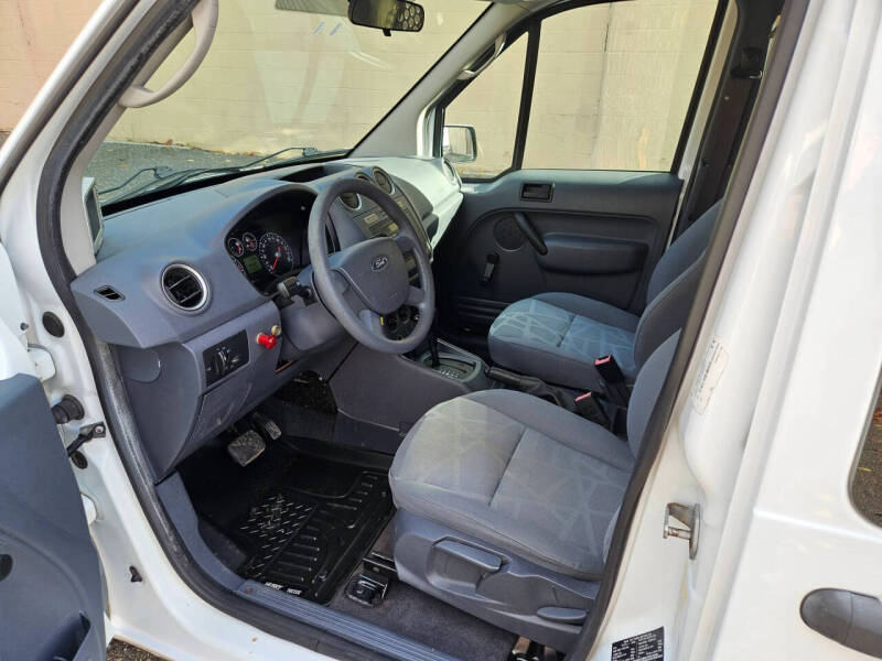 2010 Ford Transit Connect XL
