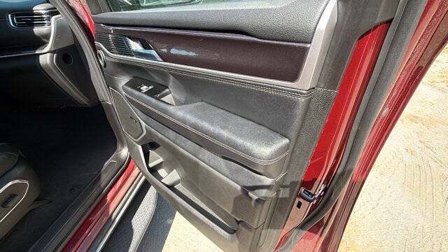 2024 Jeep Wagoneer L