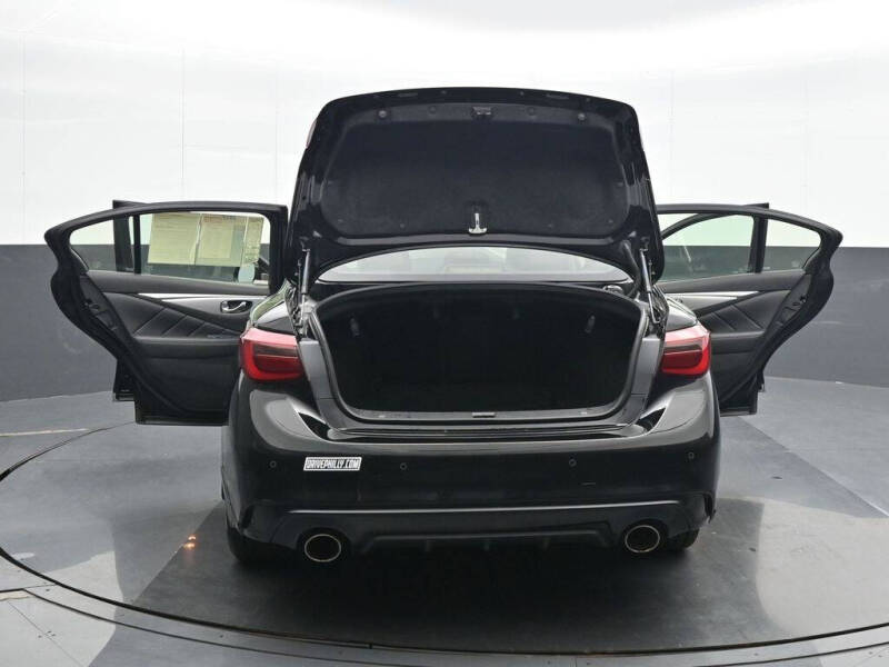 2022 Infiniti Q50 Luxe