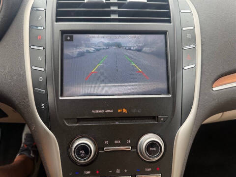 2017 Lincoln MKC Select