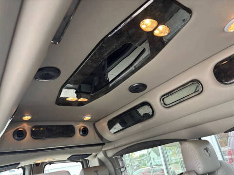 2022 Chevrolet Express 2500