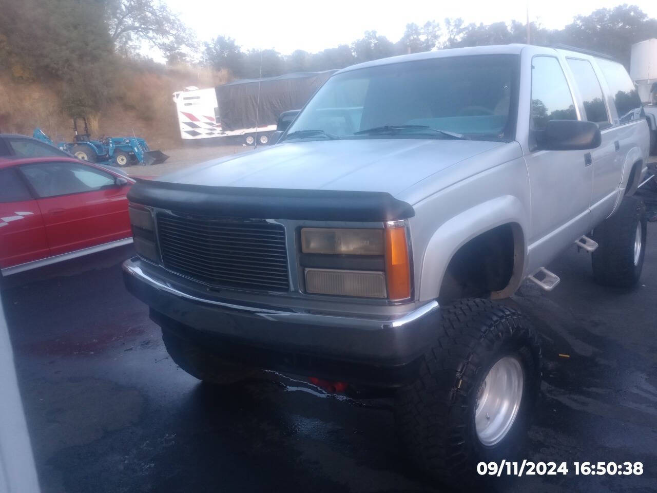 1993 GMC Suburban for sale at Autosnow4sale.Com in El Dorado, CA