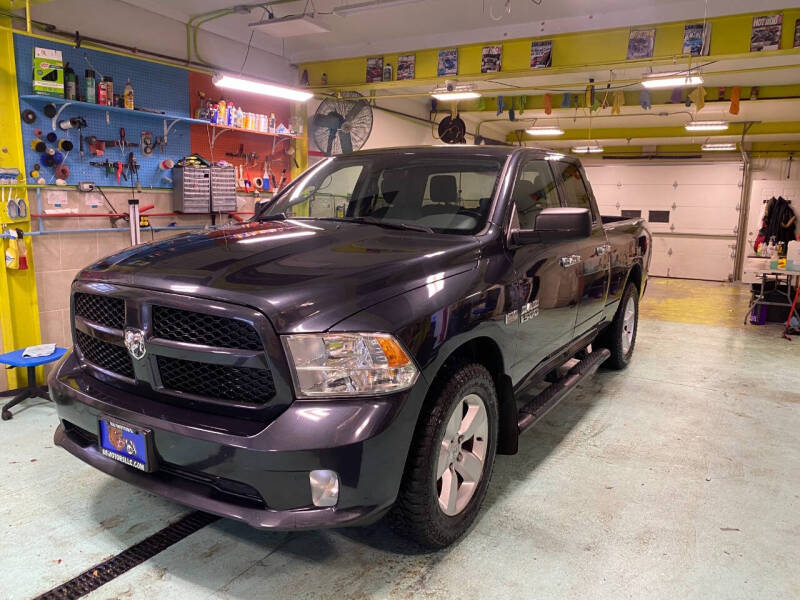 2015 RAM Ram 1500 Pickup Express photo 2