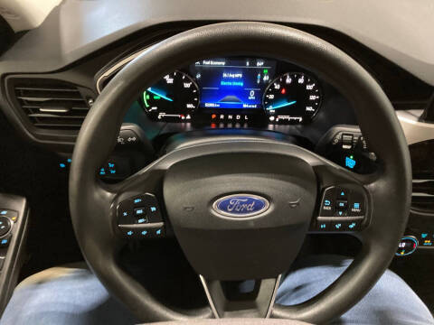 2021 Ford Escape Hybrid SE
