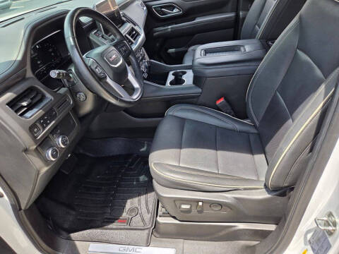 2022 GMC Yukon SLT