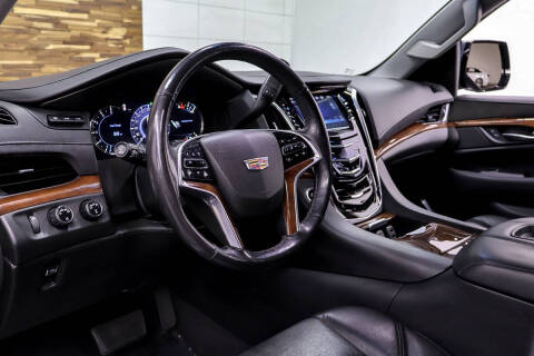 2019 Cadillac Escalade Premium Luxury