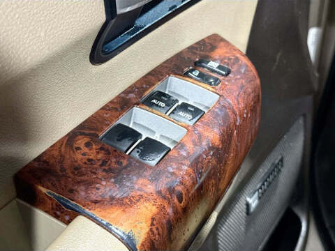 2008 Toyota Sequoia Platinum