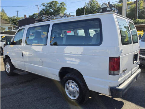 2011 Ford E-Series E-250