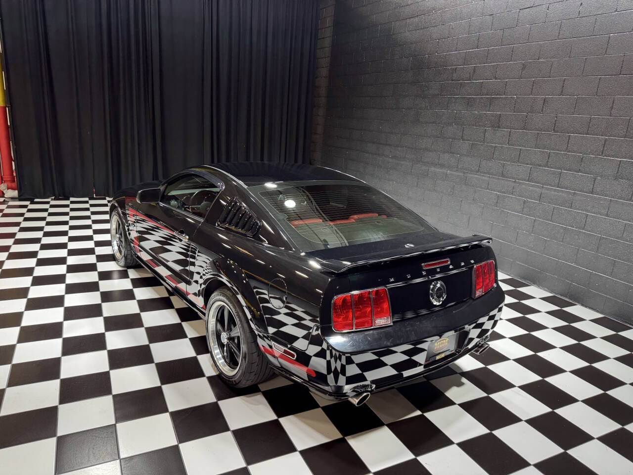 2008 Ford Mustang 19