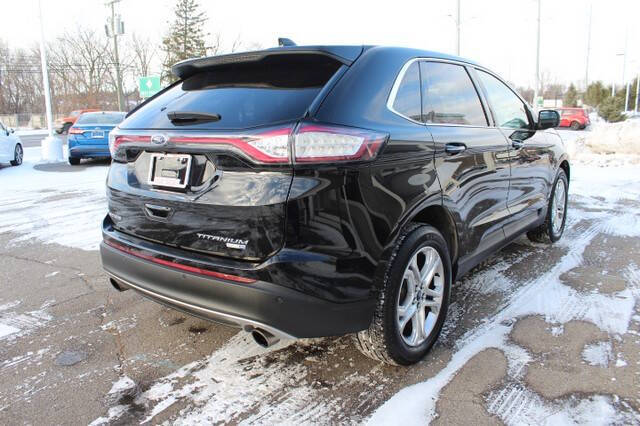 2017 Ford Edge Titanium