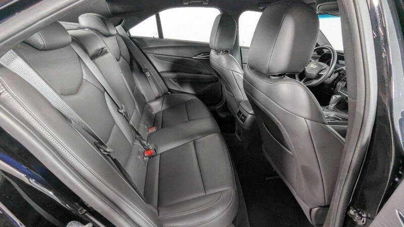 2024 Cadillac CT4 Luxury