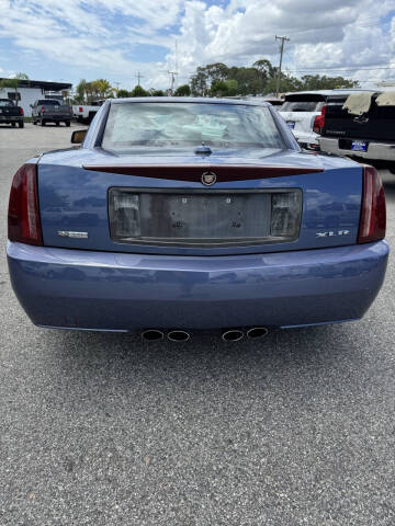 2005 Cadillac XLR