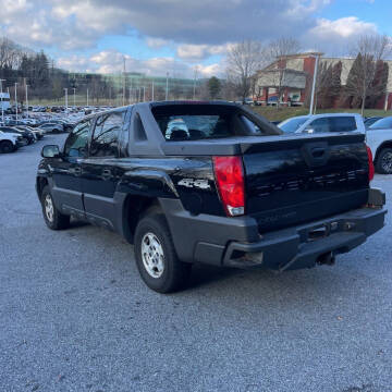 2005 Chevrolet Avalanche 1500 LS