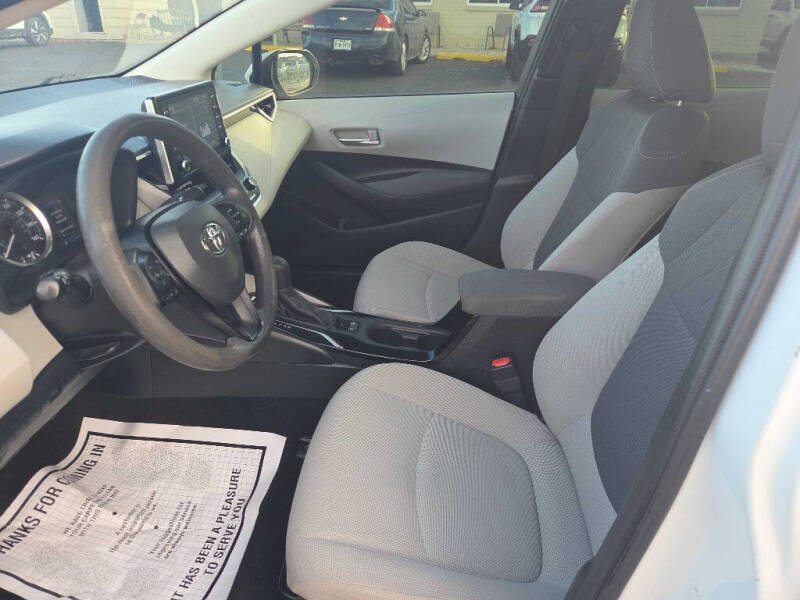 2020 Toyota Corolla LE