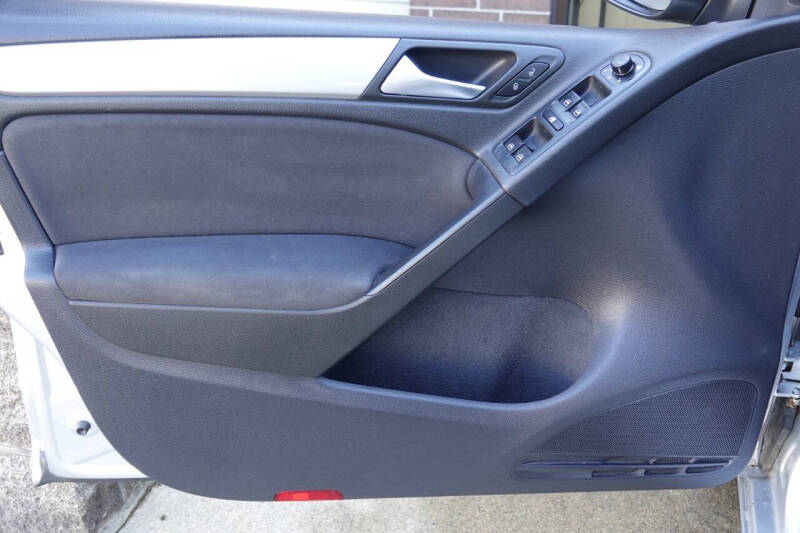 2011 Volkswagen Golf TDI