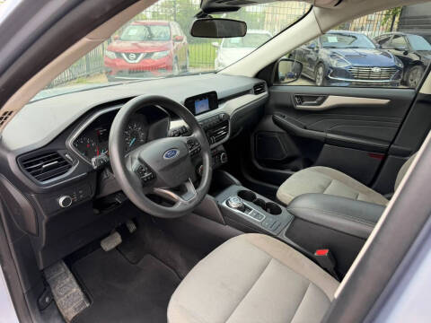 2022 Ford Escape S