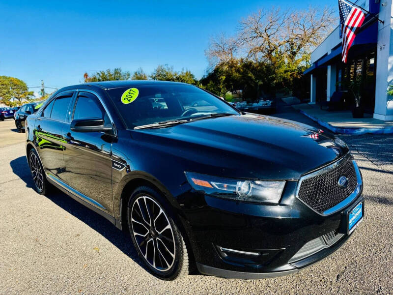 2017 Ford Taurus SHO