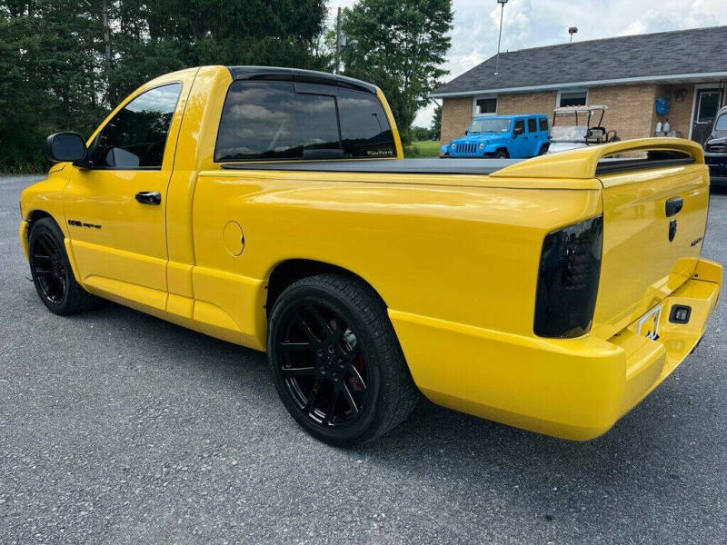 2005 Dodge Ram 1500 SRT-10