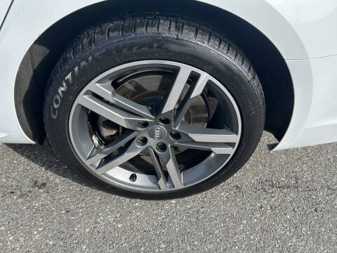 2018 Audi A4 2.0T quattro Premium Plus