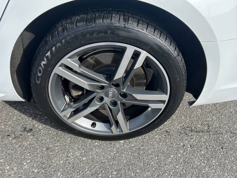 2018 Audi A4 2.0T quattro Premium Plus