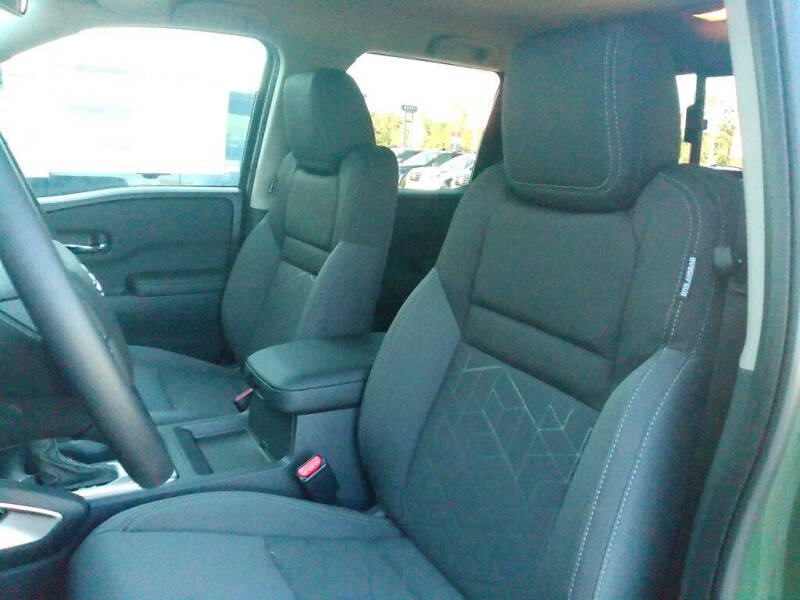 2026 Nissan Frontier SV