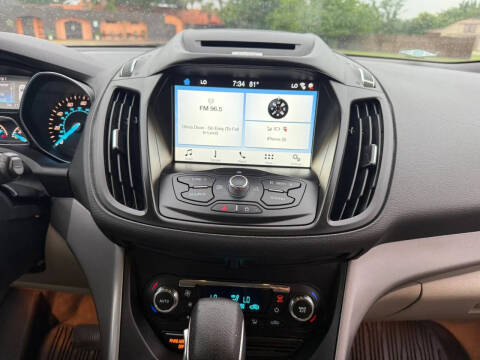 2016 Ford Escape SE