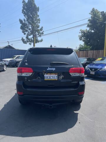 2019 Jeep Grand Cherokee Laredo E