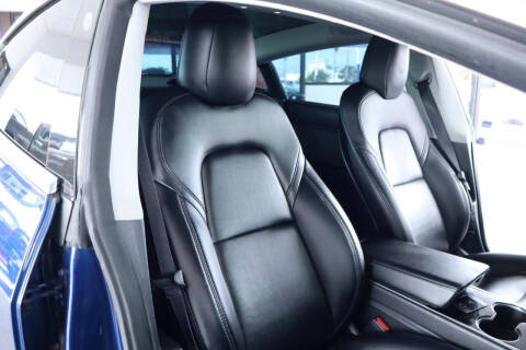 2019 Tesla Model 3 Performance