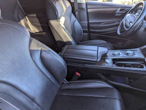 2023 Genesis GV80 2.5T