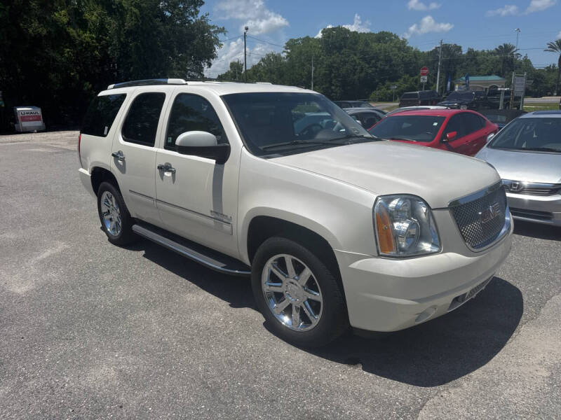 2011 GMC Yukon Denali