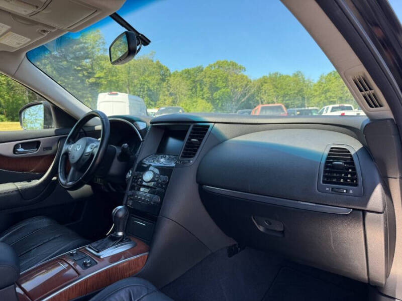 2012 Infiniti FX35