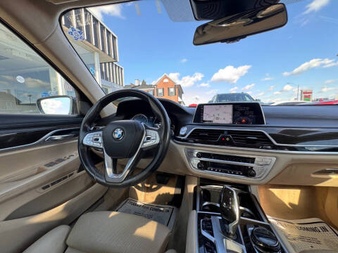 2016 BMW 7 Series 750i xDrive