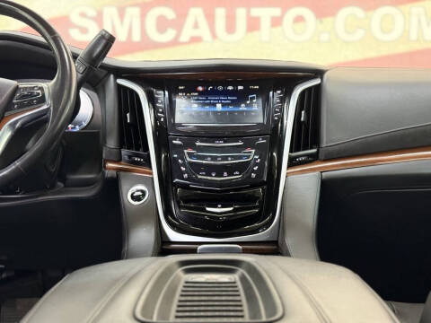 2019 Cadillac Escalade Luxury