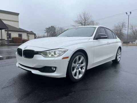 2013 BMW 3 Series for sale at Automobile Gurus LLC in Knoxville TN