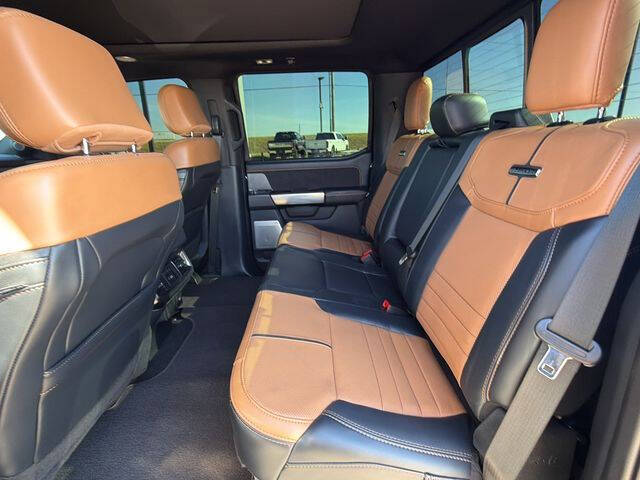 2023 Ford F-450 Super Duty Platinum