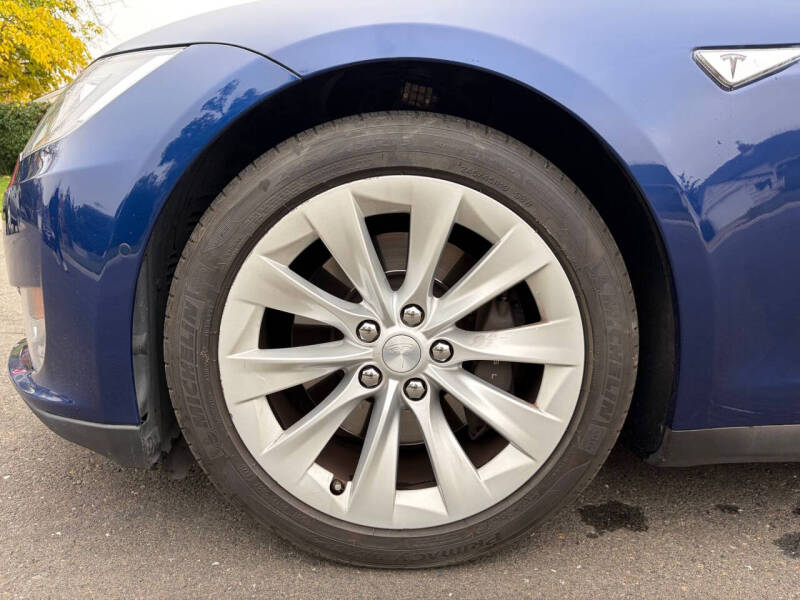 2016 Tesla Model S 70