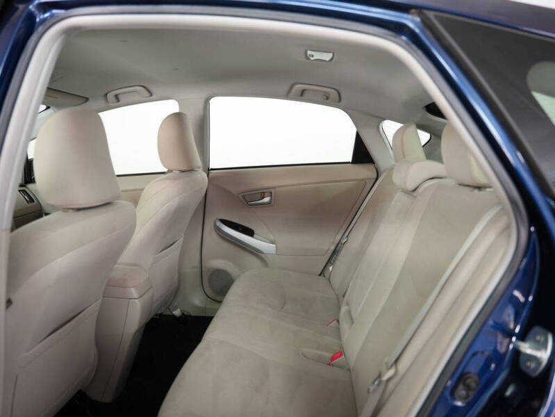 2013 Toyota Prius Two