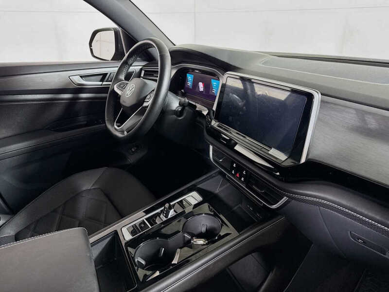 2024 Volkswagen Atlas Cross Sport SE 4Motion