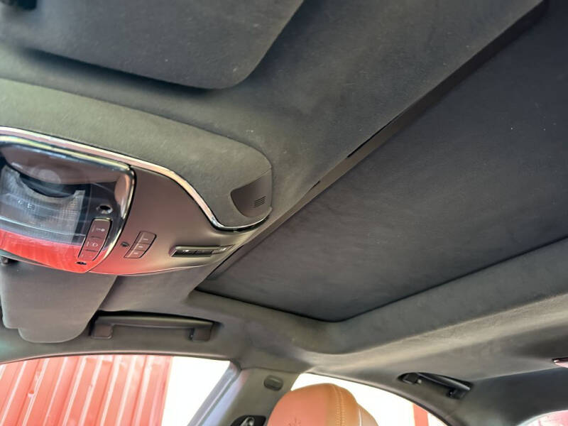 2014 Maserati Ghibli