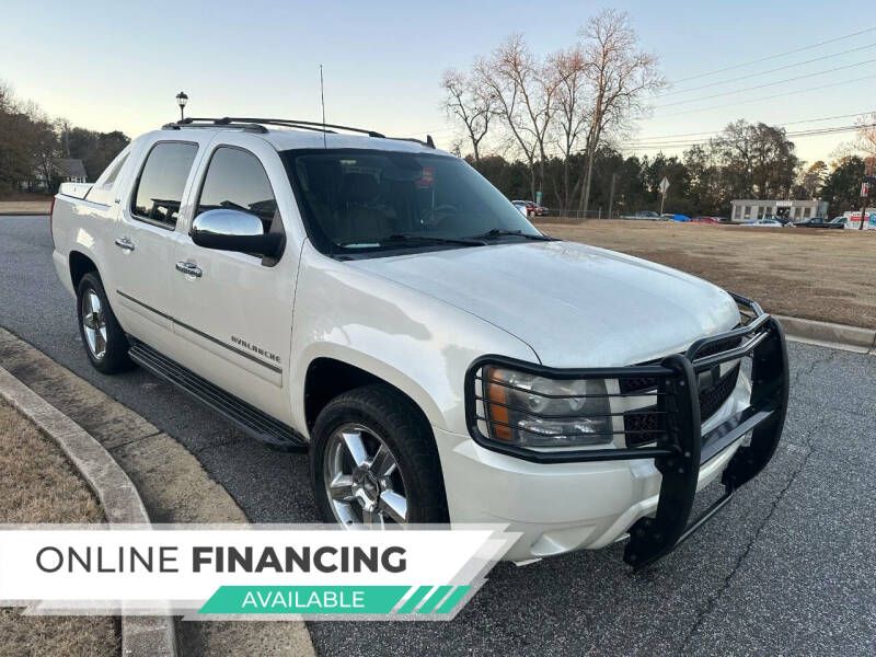 2011 Chevrolet Avalanche LTZ