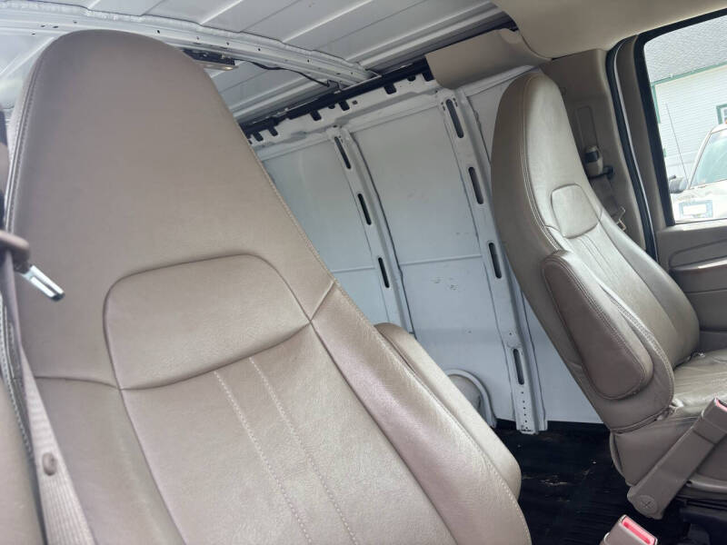 2015 Chevrolet Express 2500