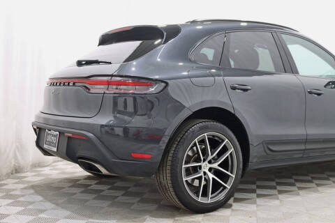 2022 Porsche Macan