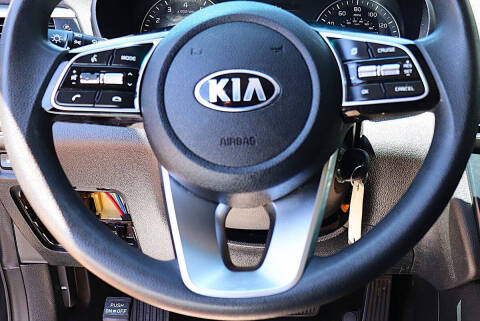 2020 Kia Optima LX
